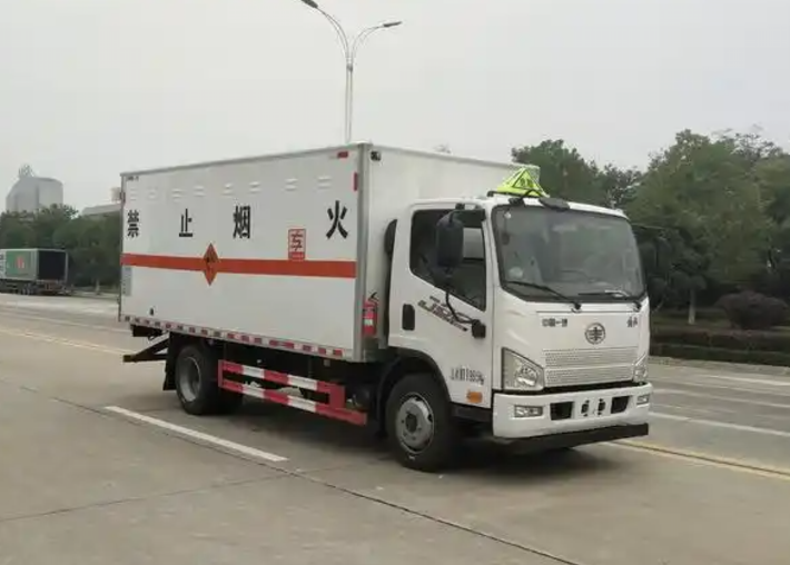 金寨爆破器材运输车可以上高速吗？